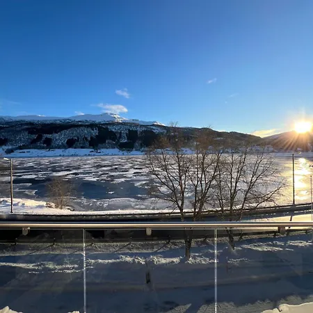 In Oppheim Resort, Pool And View * Voss